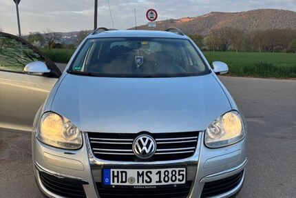 VW Golf 280.000 km 2.100 &euro; Dossenheim 69221