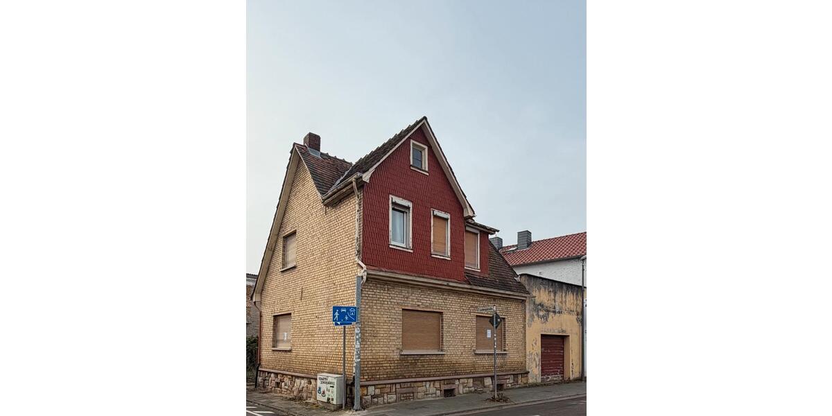 Einfamilienhaus Lampertheim - 5 Zimmer, 110 m&sup2;, 240.000&euro; | Angebot:26024108