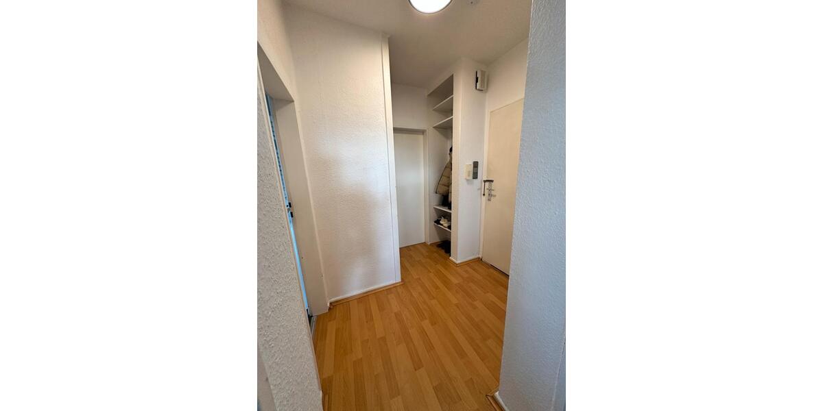 Etagenwohnung Ludwigshafen am Rhein Mundenheim - 2 Zimmer, 54 m&sup2;, 150.000&euro; | Angebot:26518010