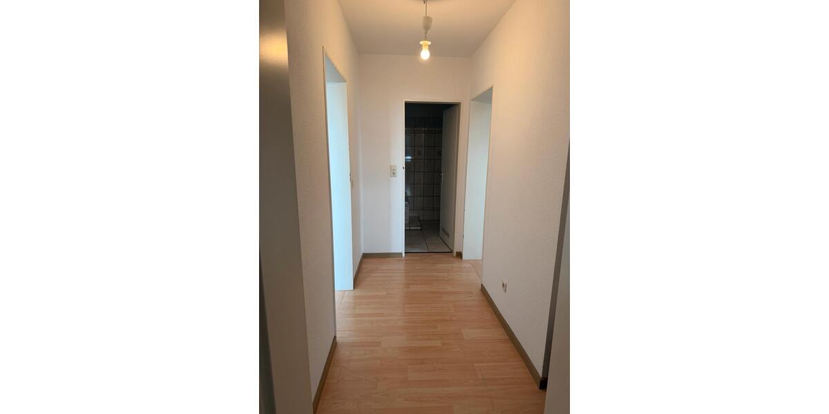 Etagenwohnung Ludwigshafen am Rhein Ludwigshafen-Hemshof - 3 Zimmer, 71 m&sup2;, 1.061&euro; | Angebot:27581007
