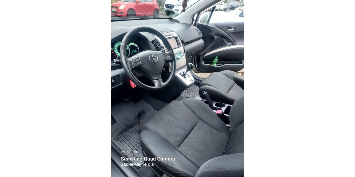 Toyota Corolla Verso 252.000 km 4.200 &euro; Mannheim 68219