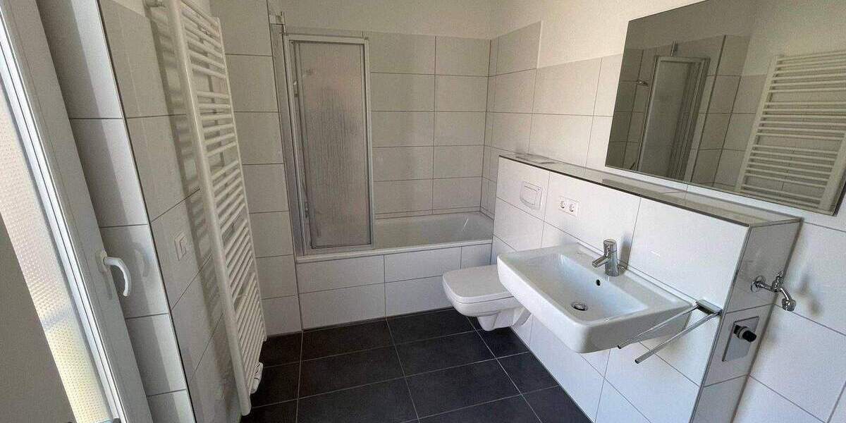 Reihenmittelhaus Mannheim Waldhof - 4 Zimmer, 120 m&sup2;, 1.500&euro; | Angebot:24778131