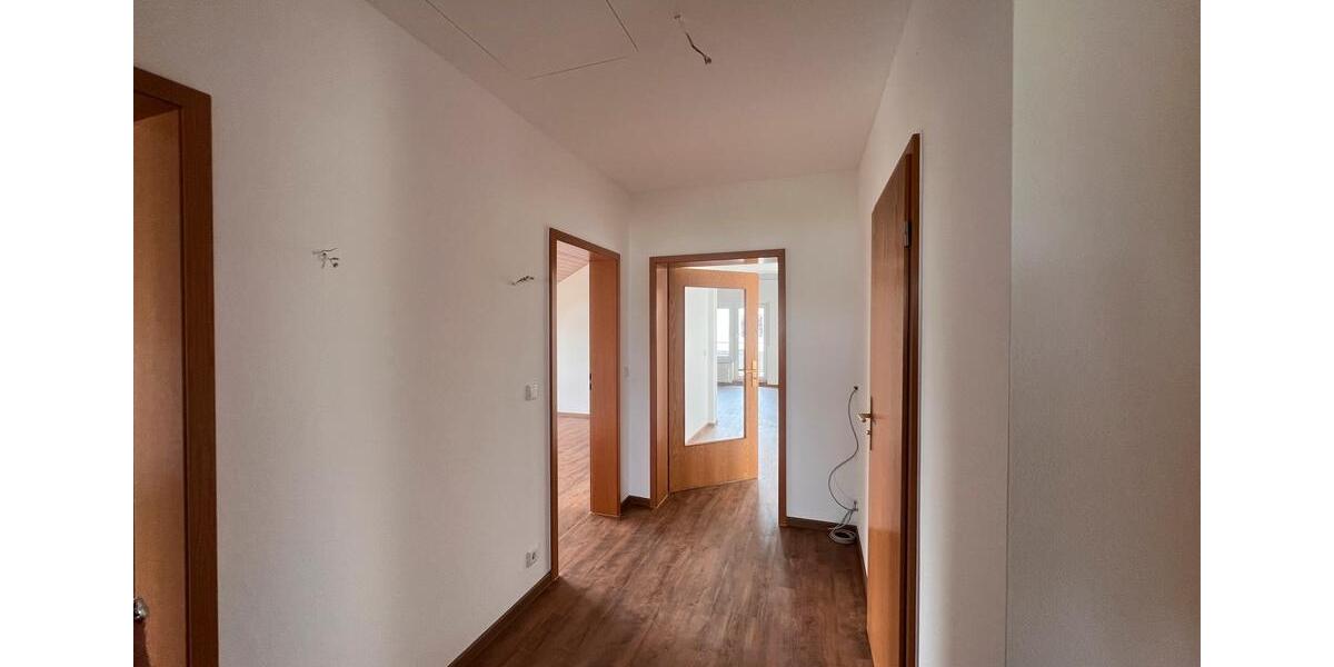 Dachgeschoßwohnung Einhausen - 3 Zimmer, 104 m&sup2;, 1.250&euro; | Angebot:25378218