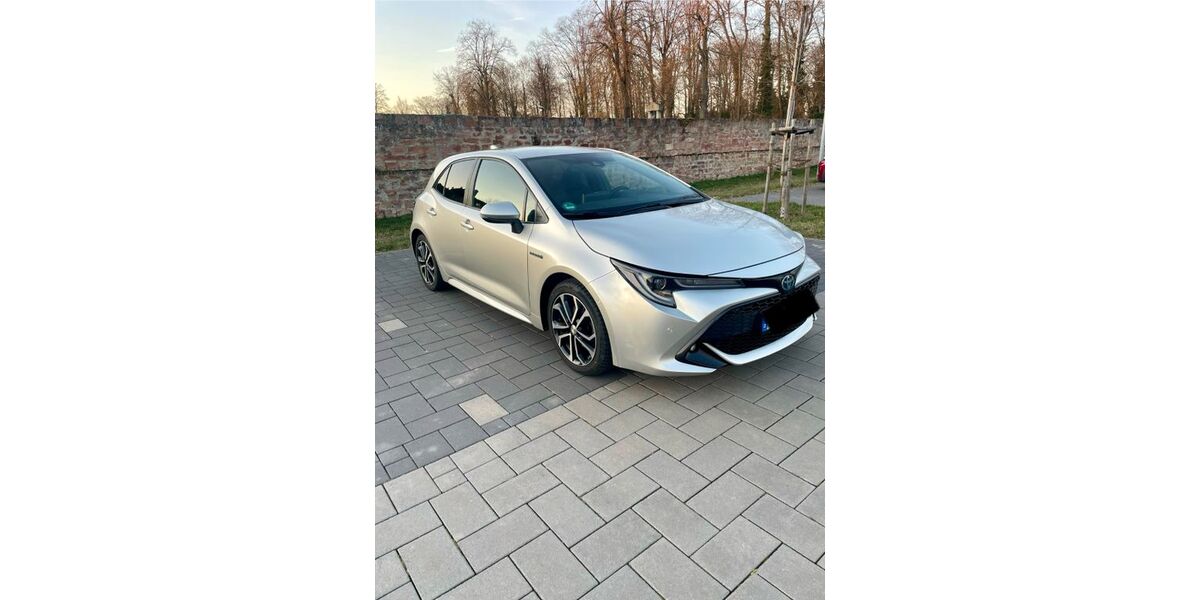Toyota Corolla 67.000 km 19.200 &euro; Worms 67547
