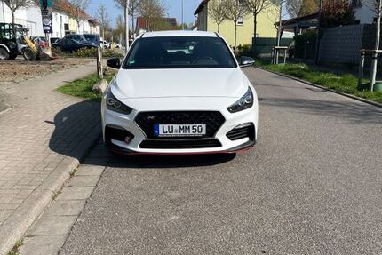 Hyundai i30 108.000 km 17.800 &euro; Ludwigshafen 67067