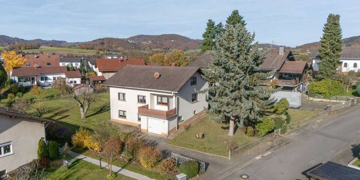 Haus zum Kaufen in Fürth 379.000 € 130.96 m² 5 zimmer