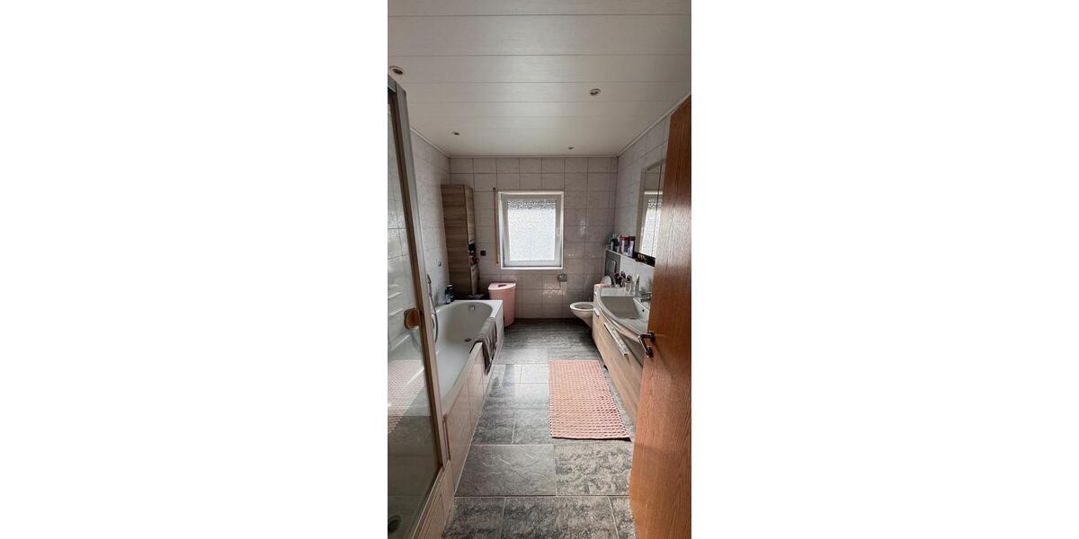 Maisonettenwohnung Bockenheim an der Weinstraße - 4 Zimmer, 130 m&sup2;, 1.100&euro; | Angebot:26626125