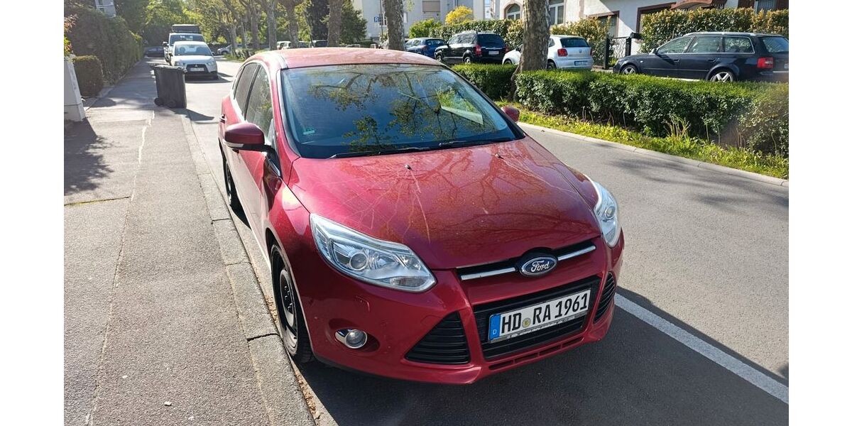Ford Focus 207.000 km 3.200 &euro; Weinheim 69469