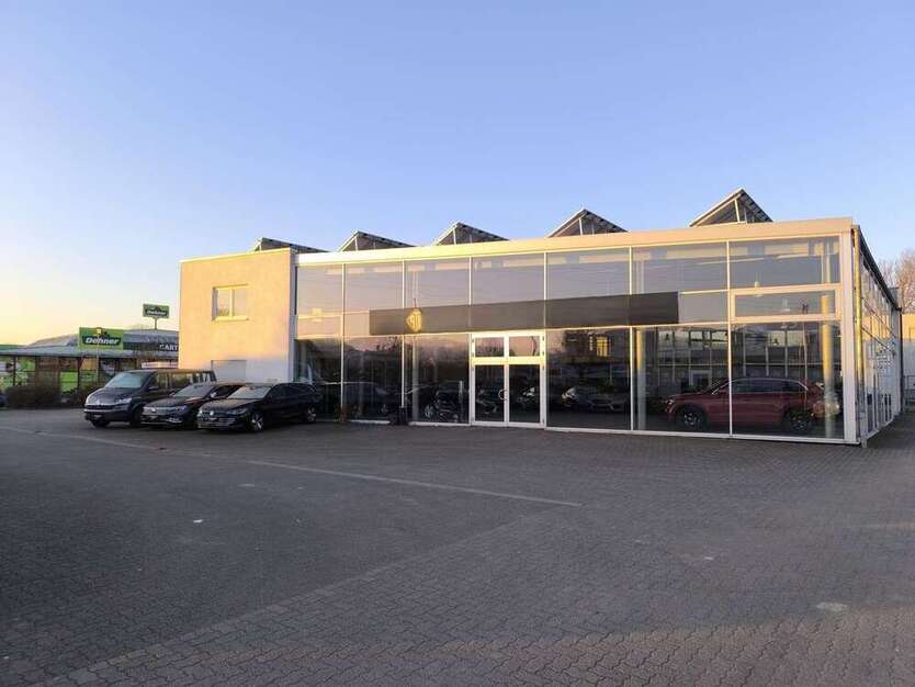 Halle in Bensheim 4.850 € 100 m²