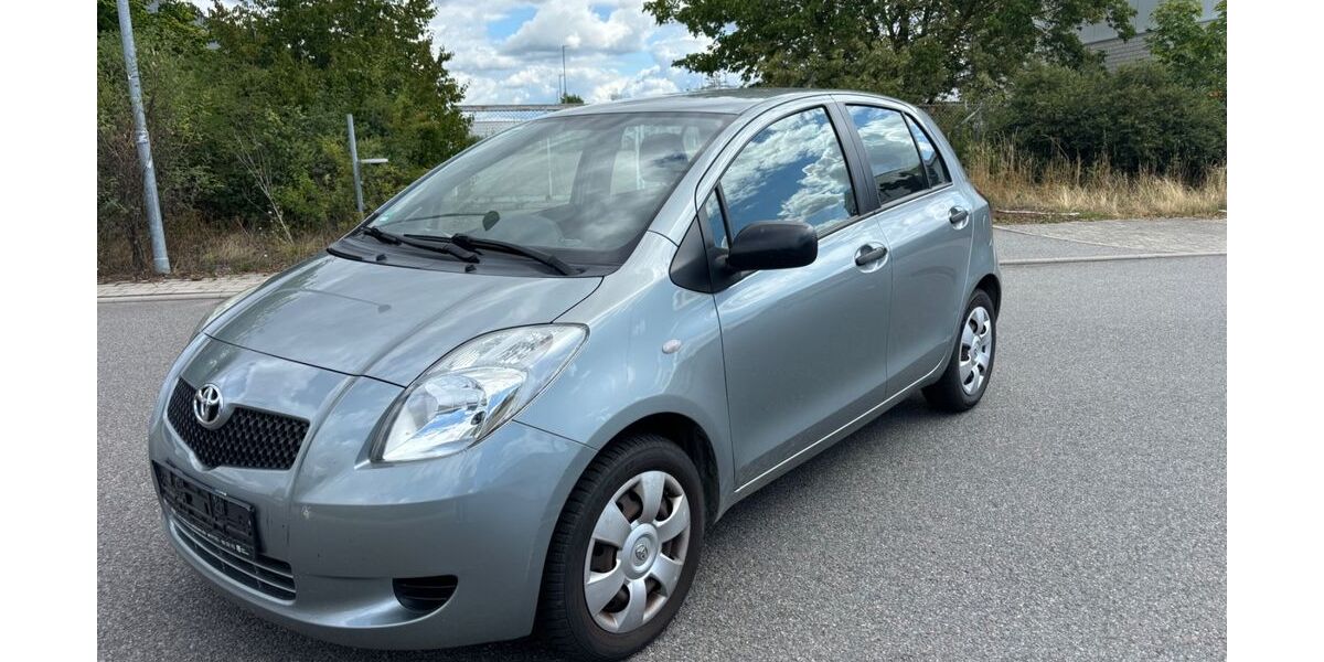Toyota Yaris 190.000 km 2.500 &euro; Plankstadt 68723
