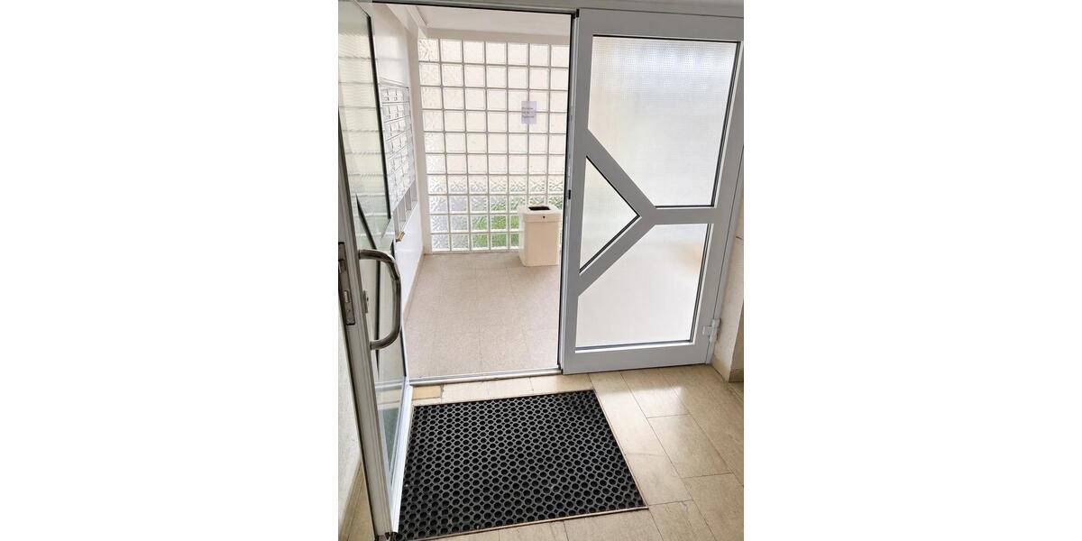 Etagenwohnung Schwetzingen - 2 Zimmer, 68 m&sup2;, 269.000&euro; | Angebot:27016756