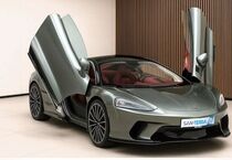 McLaren GT