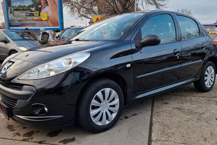 Peugeot 206 153.000 km 2.450 &euro; Mannheim 68199