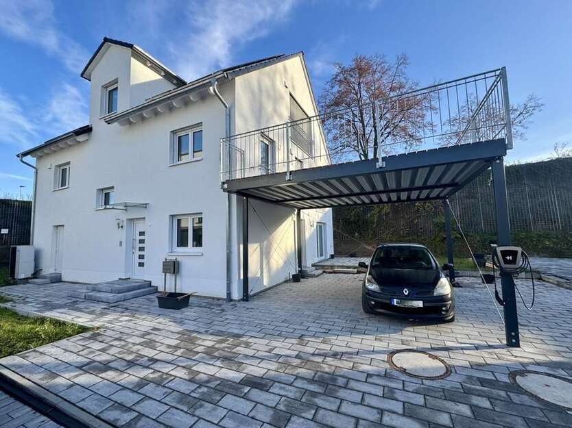 Haus zum Mieten in Heppenheim 3.385 € 282 m²