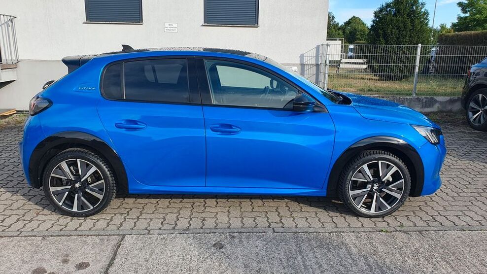 Peugeot 208 52.000 km 15.000 € Neuhofen 67141