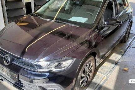 VW Polo 21.200 km 16.490 &euro; Neustadt a.d. Weinstraße 67433