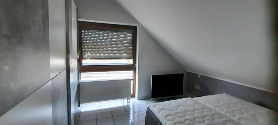 Dachgeschoßwohnung Grünstadt - 2 Zimmer, 60 m&sup2;, 646&euro; | Angebot:25126464