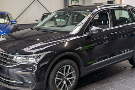 VW Tiguan 52.000 km 27.900 &euro; Weinheim 69469