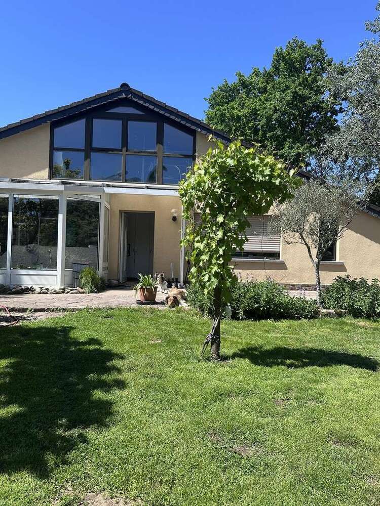 Haus zum Kaufen in Reilingen 1.200.000 € 220 m²