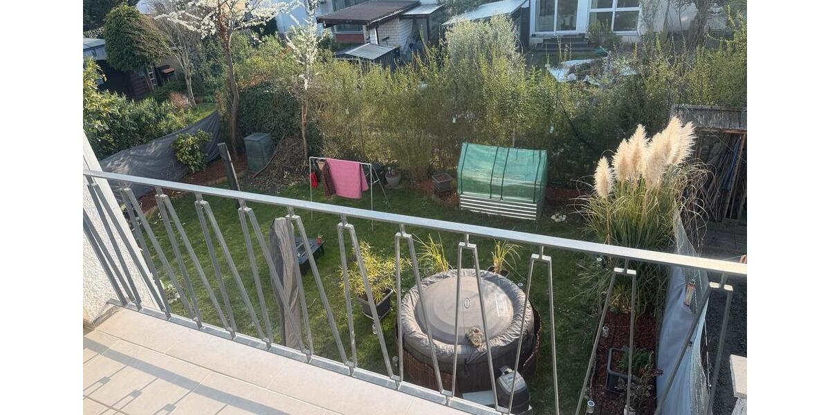 Erdgeschoßwohnung Ludwigshafen am Rhein Ludwigshafen-Oggersheim - 3 Zimmer, 96 m&sup2;, 1.290&euro; | Angebot:25989177