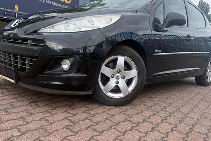 Peugeot 207 166.000 km 1.999 &euro; Hockenheim 68766