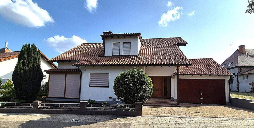 Mehrfamilienhaus, Wohnhaus Großniedesheim - 7 Zimmer, 240 m&sup2;, 765.000&euro; | Angebot:25682665