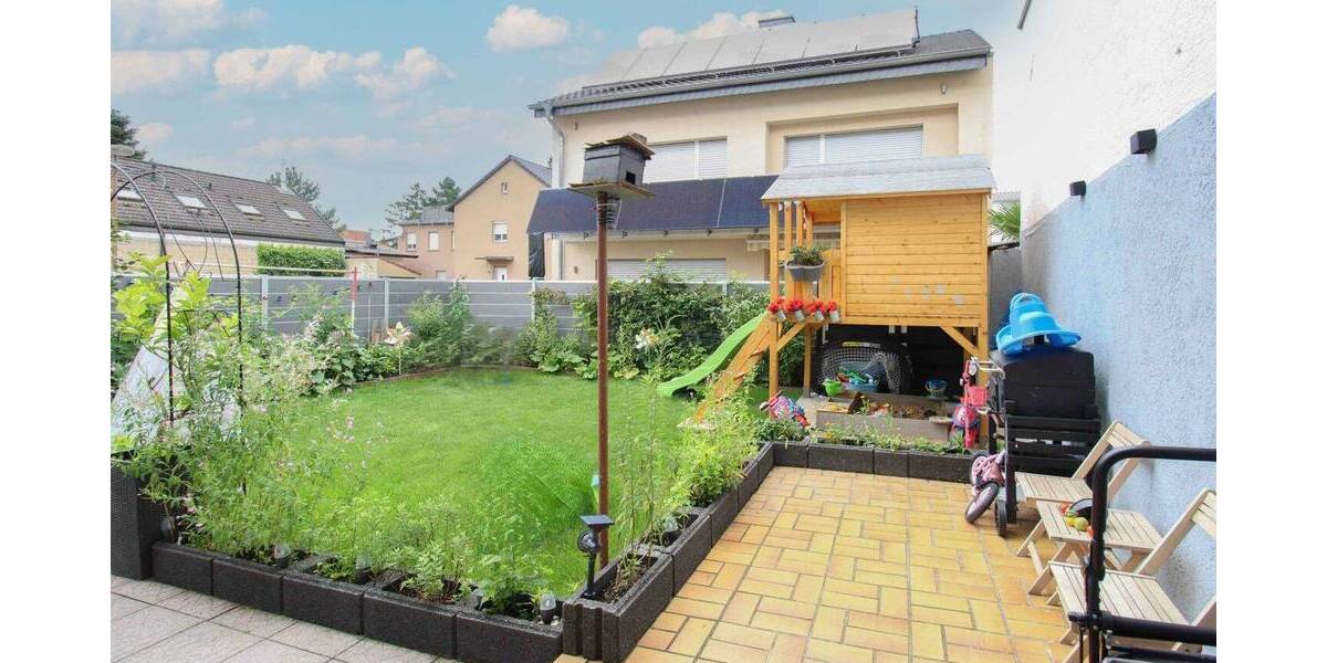 Mehrfamilienhaus, Wohnhaus Hockenheim - 6 Zimmer, 399.000&euro; | Angebot:26275948