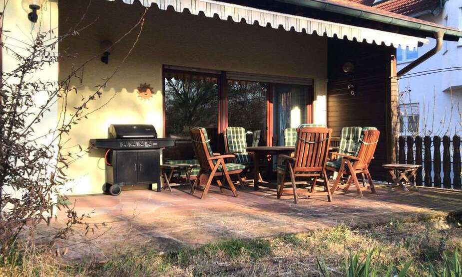 Haus zum Kaufen in Lingenfeld 600.000 € 214 m²