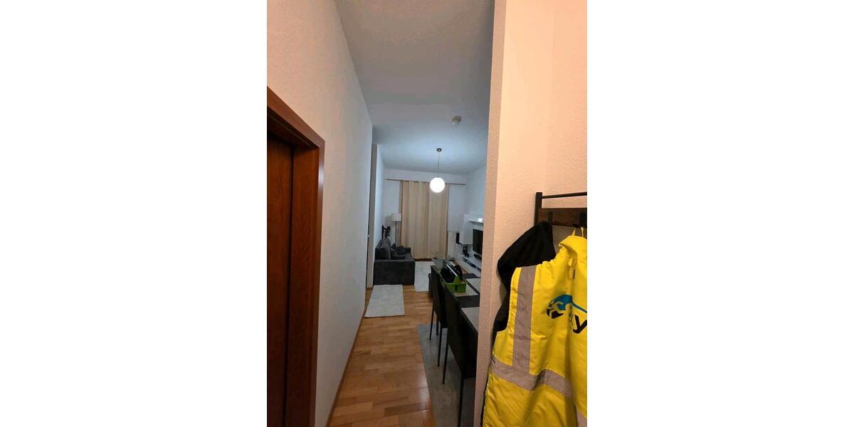 Erdgeschoßwohnung Brühl - 1.5 Zimmer, 31 m&sup2;, 600&euro; | Angebot:26248938