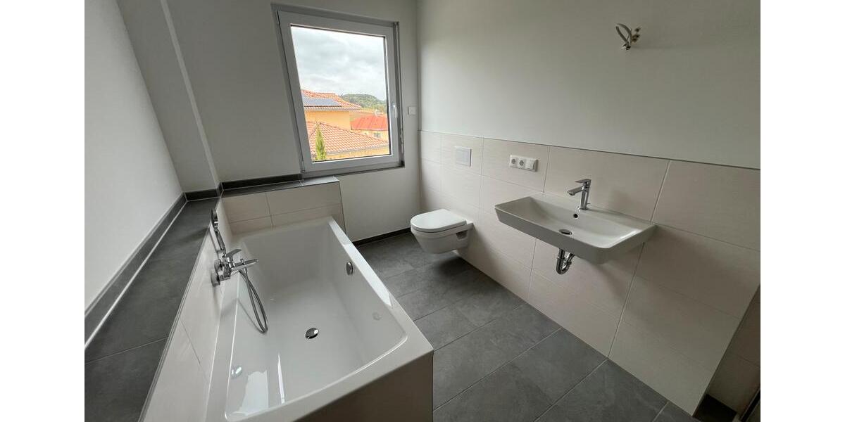 Doppelhaushälfte Dielheim - 4 Zimmer, 130 m&sup2;, 2.100&euro; | Angebot:25831362