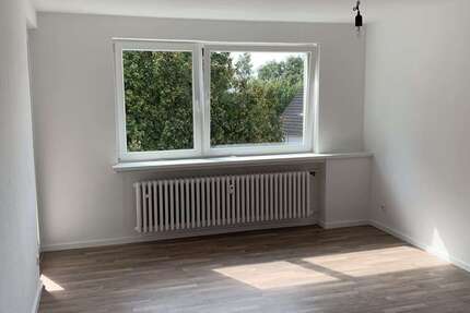 Wohnung zum Mieten in Mülheim 499 € 60 m²