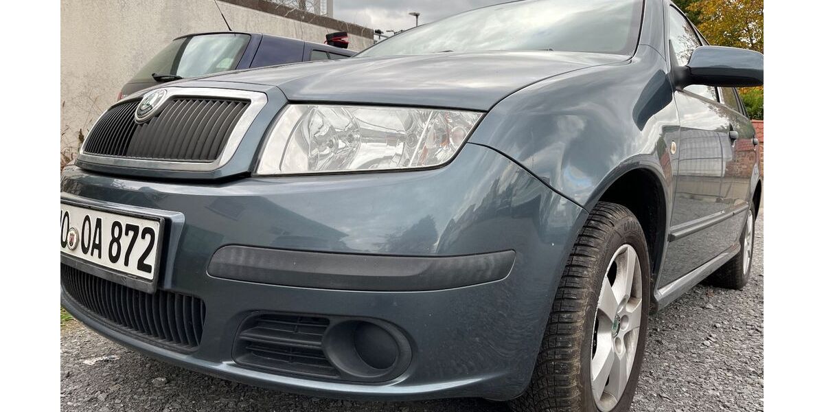 Skoda Fabia 106.777 km 2.499 &euro; Reilingen 68799