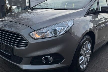 Ford S-Max 145.316 km 9.999 &euro; LUDWIGSHAFEN AM RHEIN 67071