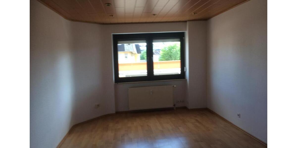 Etagenwohnung Worms - 3.5 Zimmer, 93 m&sup2;, 250.000&euro; | Angebot:27108678