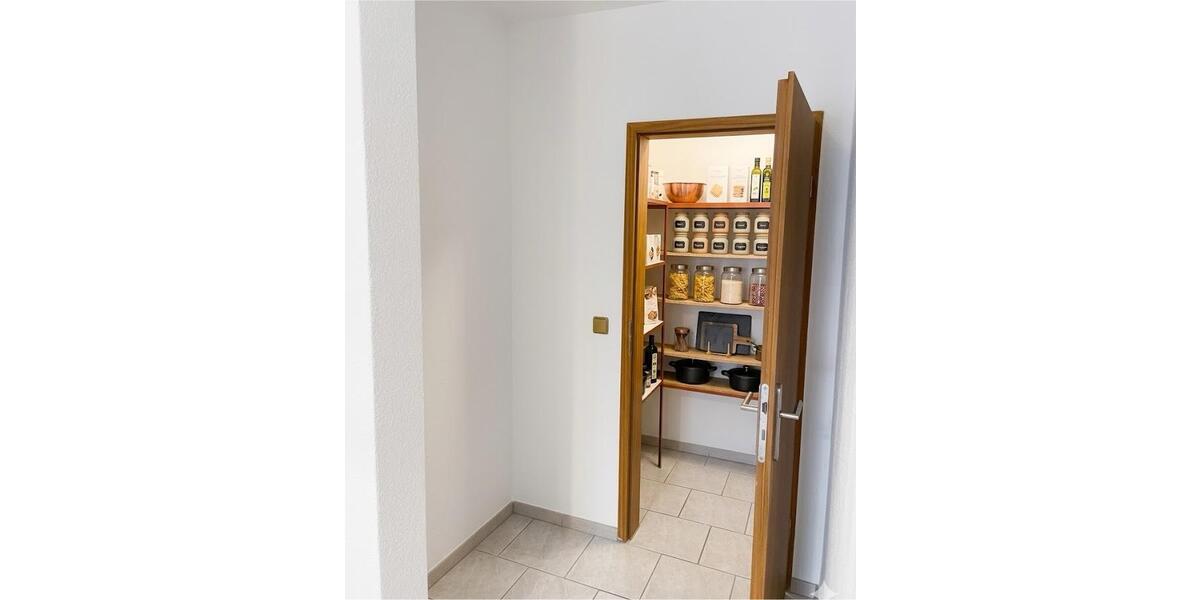 Erdgeschoßwohnung Schwetzingen - 2 Zimmer, 78 m&sup2;, 285.000&euro; | Angebot:26582238