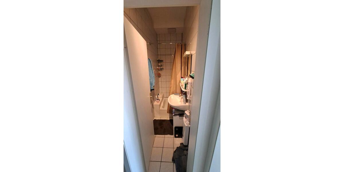 Dachgeschoßwohnung Mannheim Herzogenried - 2.5 Zimmer, 55 m&sup2;, 900&euro; | Angebot:26440287