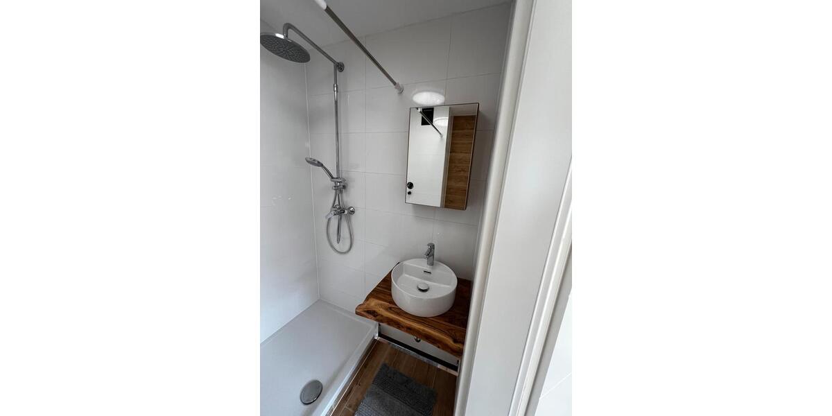 Dachgeschoßwohnung Schwetzingen - 2 Zimmer, 42 m&sup2;, 149.000&euro; | Angebot:26357935