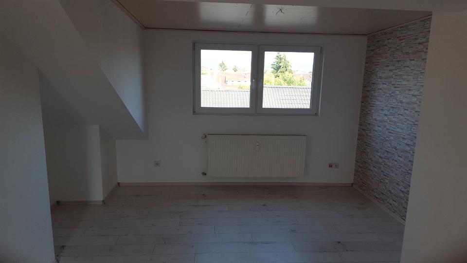 Dachgeschoßwohnung Schwetzingen - 2 Zimmer, 44 m&sup2;, 500&euro; | Angebot:26059746
