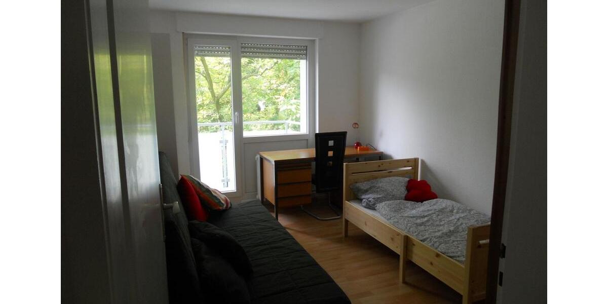 Etagenwohnung Heidelberg Neuenheim - 3 Zimmer, 70 m&sup2;, 1.200&euro; | Angebot:26461028