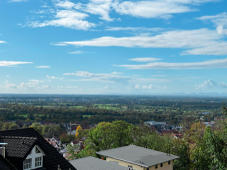 Haus zum Kaufen in Nußloch 600.000 € 250 m²