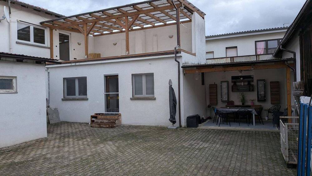 Mehrfamilienhaus, Wohnhaus Oberhausen-Rheinhausen Oberhausen - 7 Zimmer, 193 m&sup2;, 545.000&euro; | Angebot:25755246