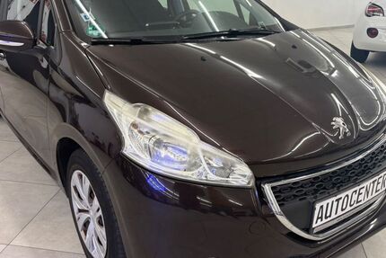 Peugeot 208 145.000 km 2.900 &euro; Hockenheim 68766