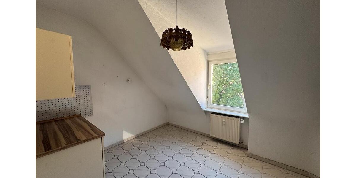 Dachgeschoßwohnung Ludwigshafen am Rhein Parkinsel - 3 Zimmer, 98 m&sup2;, 279.000&euro; | Angebot:26758770