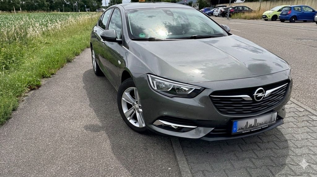 Opel Insignia 21.500 km 14.000 &euro; Waghäusel 68753