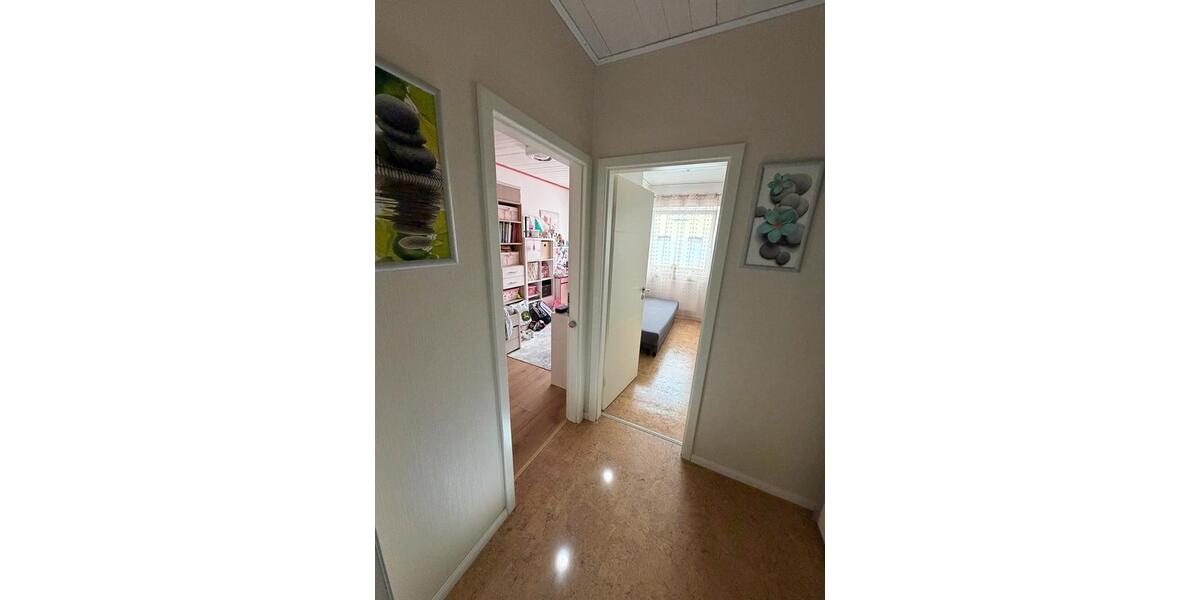 Erdgeschoßwohnung Altrip - 4 Zimmer, 90 m&sup2;, 299.000&euro; | Angebot:27042567