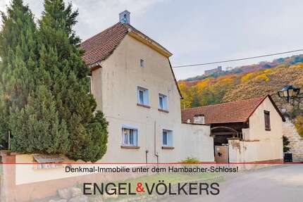 Haus zum Kaufen in Neustadt an der Weinstraße 188.000 € 155 m² 8 zimmer