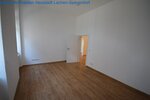 Eine wunderschoene AltbauWohnung in zentraler Stadtlage.