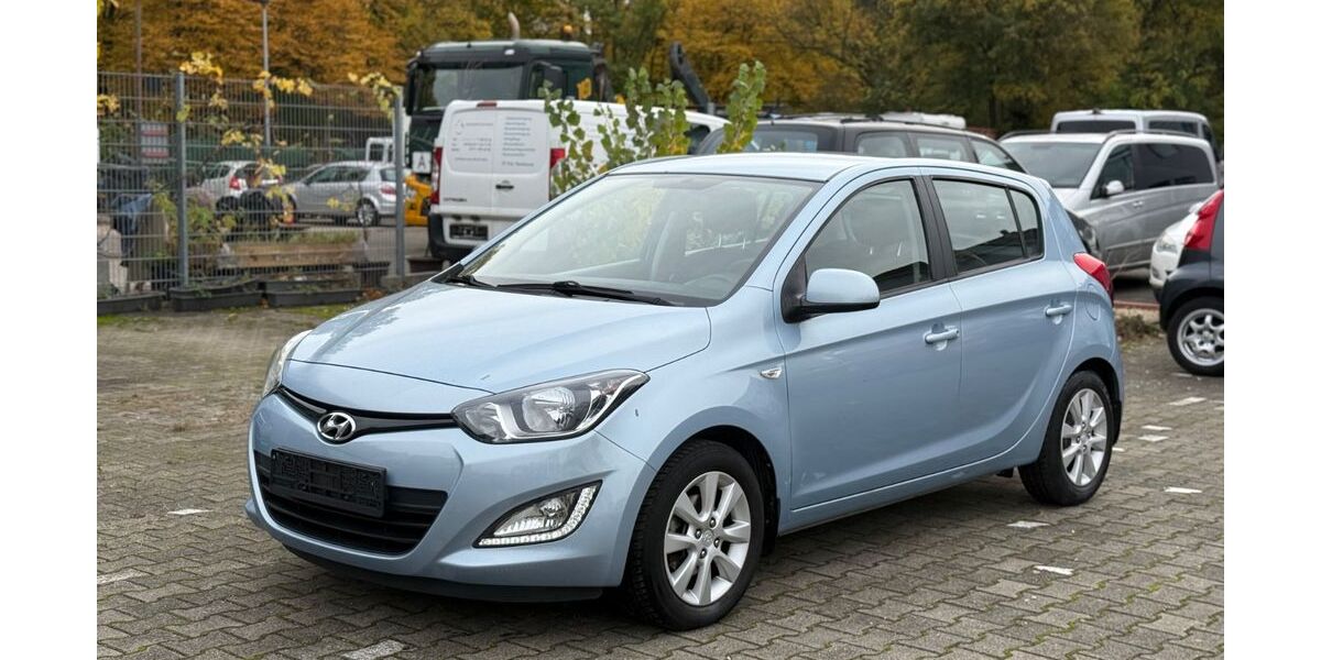 Hyundai i20 150.000 km 5.990 &euro; Ludwigshafen 67059