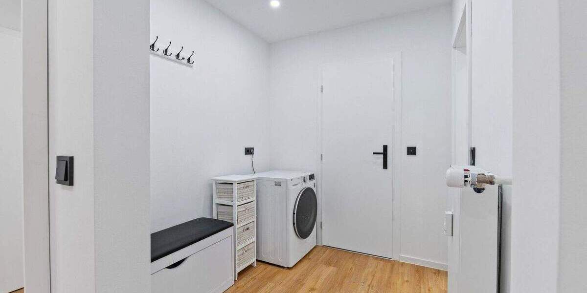 Neu sanierte 4 Zimmer Wohnung mit TG-Stellplatz in Bestlage von Hemsbach - Provisionsfrei 4 zimmer