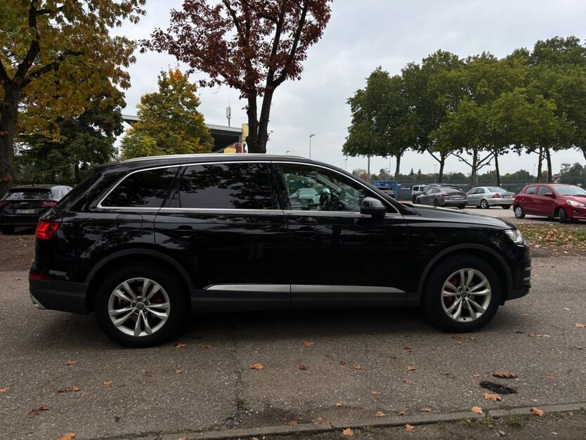 Audi Q7 78.800 km 29.990 € Mannheim 68305